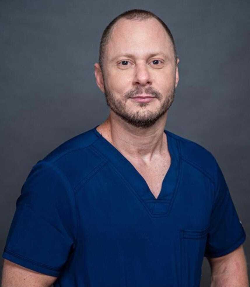 דוקטור אורי איתן, 41